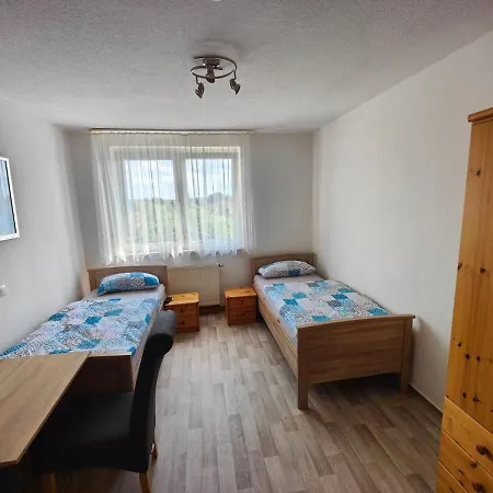 Schoene Fuer Reisende & Berufstaetige Appartement *